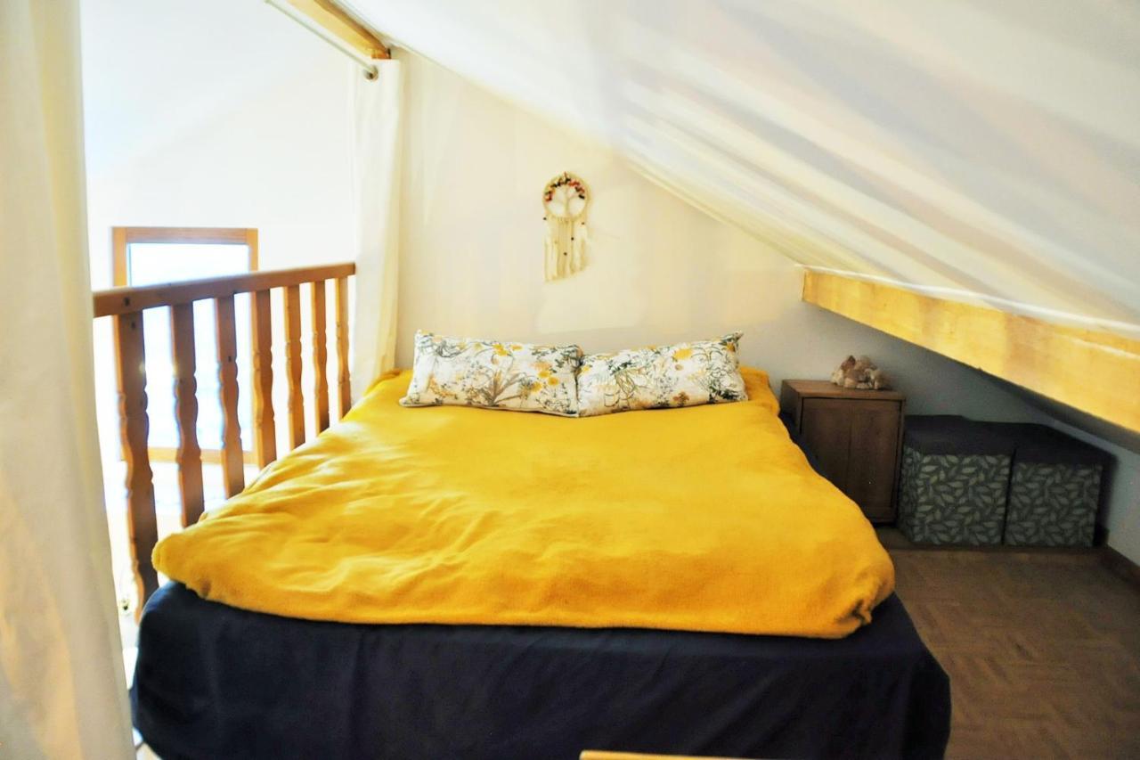 Ferienwohnung Cozy Mini House With Beautiful Views Eygliers Exterior foto