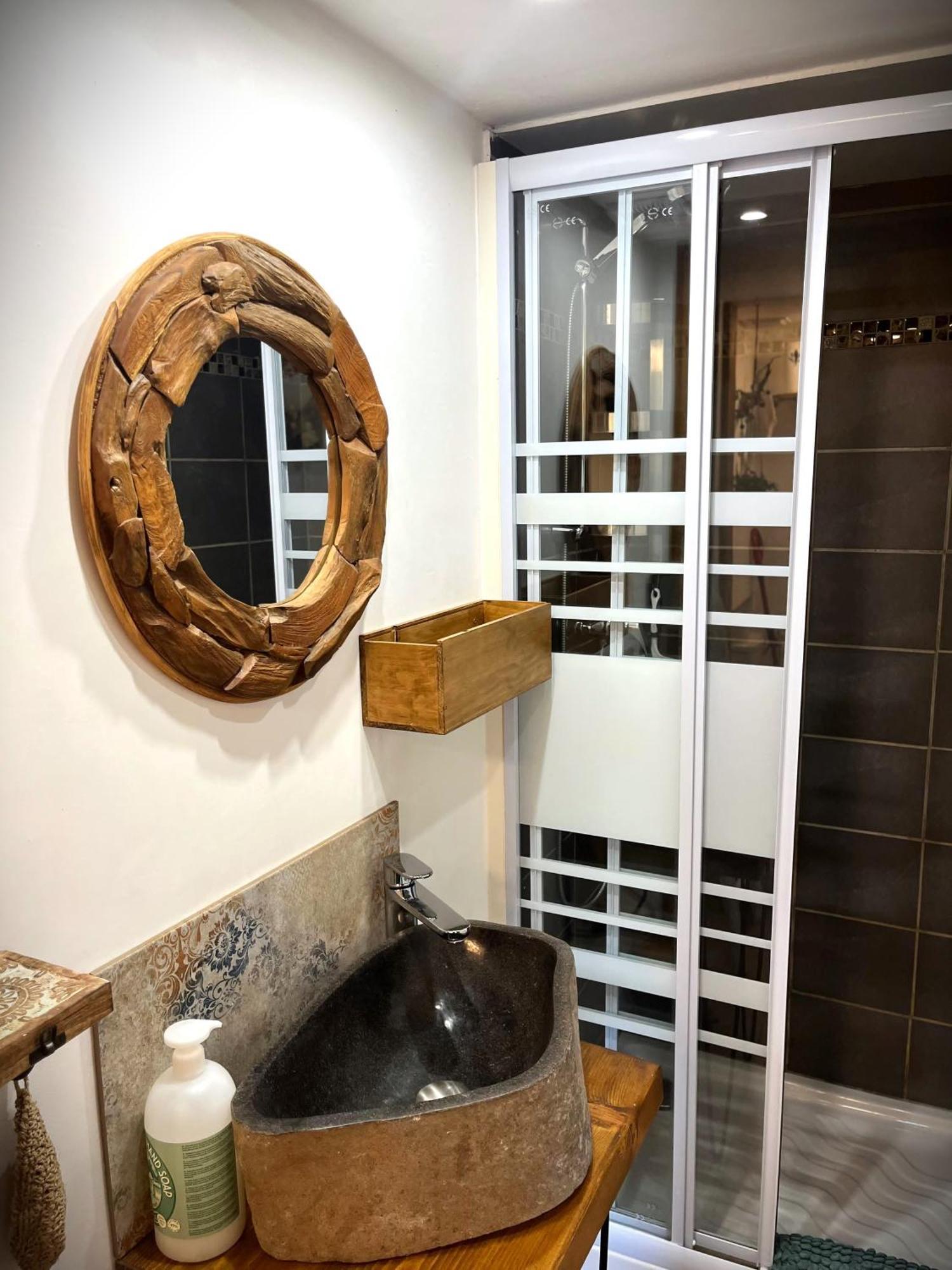 Ferienwohnung Cozy Mini House With Beautiful Views Eygliers Exterior foto