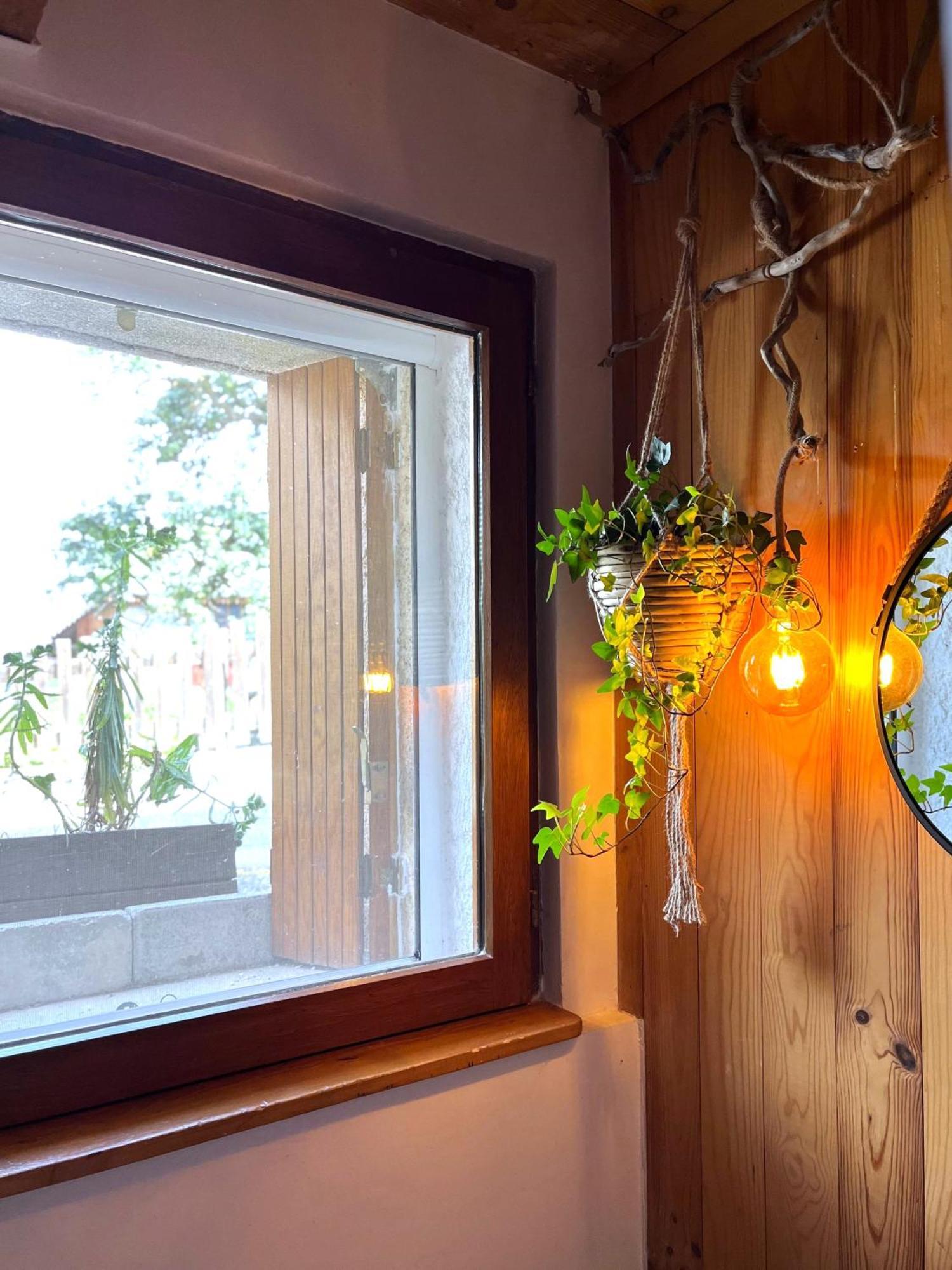 Ferienwohnung Cozy Mini House With Beautiful Views Eygliers Exterior foto